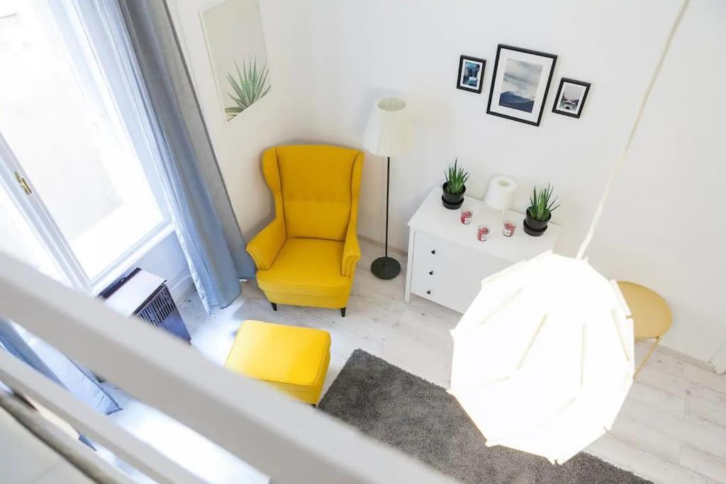 Central 30M2 A/C Apartment, 3 Min From Ny Cafe Budapest Exteriör bild